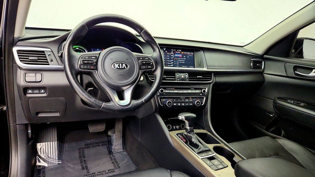 Used 2017 Kia Optima EX FWD image 12
