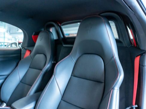 Certified 2024 Porsche 718 Boxster GTS RWD image 17