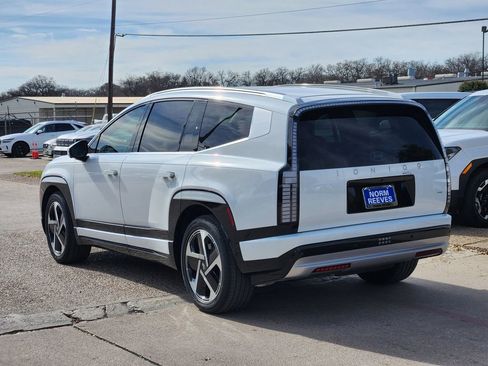 New 2026 Hyundai Ioniq 9 Limited image 3