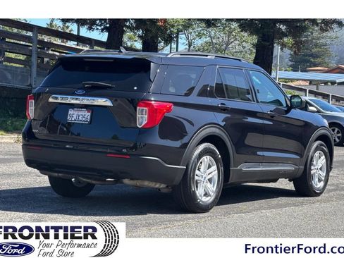 Used 2023 Ford Explorer XLT RWD image 5