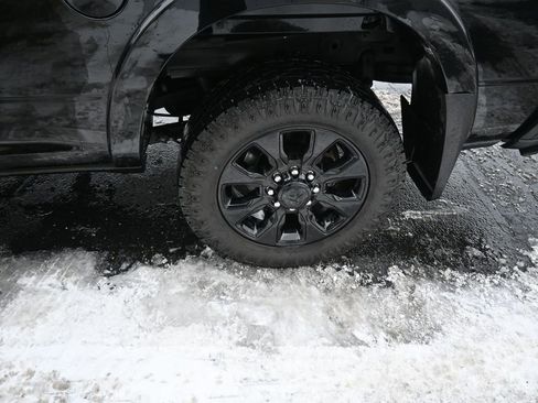 Used 2022 RAM 2500 Limited w/ Night Edition image 27