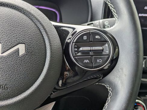 Used 2023 Kia Soul GT-Line image 26