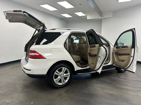 Used 2015 Mercedes-Benz ML 350 4MATIC image 24