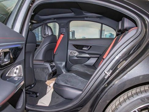 New 2026 Mercedes-Benz E 53 AMG e 4MATIC Sedan image 22