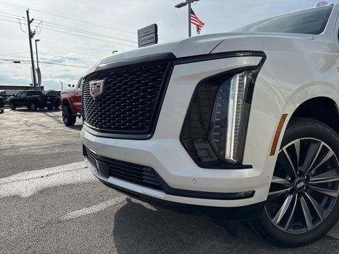 Used 2025 Cadillac Escalade Sport w/ Touring Package image 47