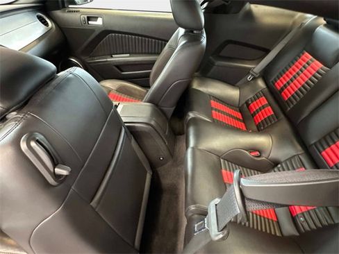 Used 2011 Ford Mustang Shelby GT500 w/ SVT Performance Pkg image 11