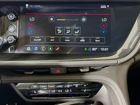 Used 2022 Buick Envision Essence w/ Technology Package I FWD image 14