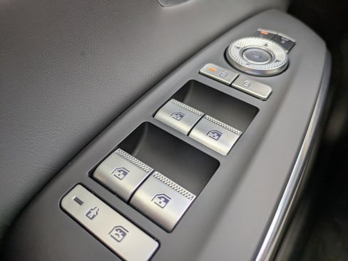 New 2026 Genesis GV70 2.5T Sport Prestige AWD/4WD image 21