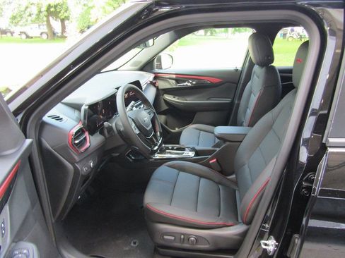 New 2026 Chevrolet TrailBlazer RS w/ Convenience Package image 24