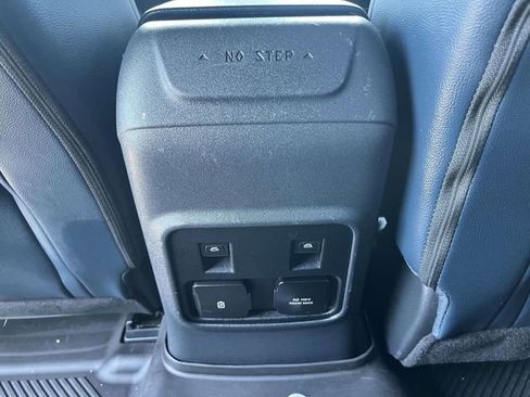 Certified 2023 Ford Bronco Outer Banks AWD/4WD image 8