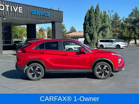 Used 2025 Mitsubishi Eclipse Cross AWD image 2