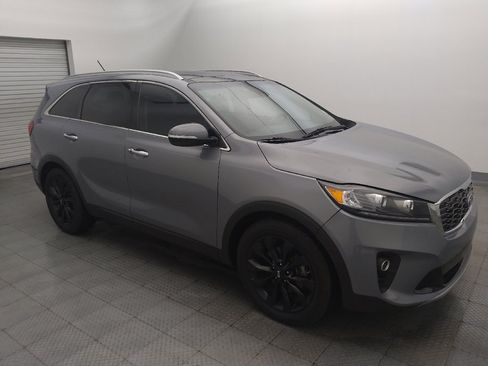 Used 2020 Kia Sorento EX FWD image 11