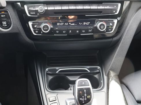 Used 2018 BMW 330i Sedan image 18