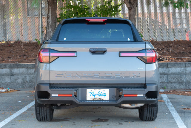 Used 2023 Hyundai Santa Cruz SEL AWD/4WD image 33