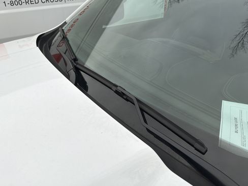 Used 2025 RAM 1500 Limited image 13