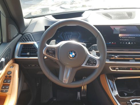 New 2026 BMW X5 xDrive40i w/ M Sport Package image 22