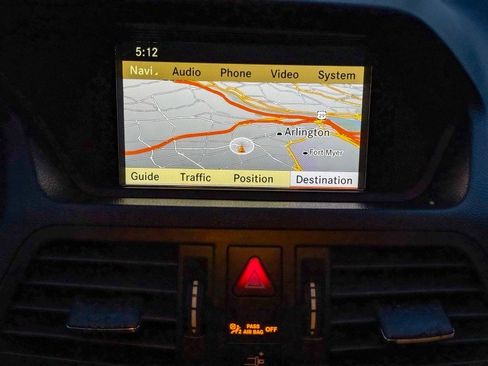 Used 2011 Mercedes-Benz E 550 Coupe image 20