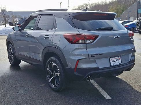 Used 2023 Chevrolet TrailBlazer RS image 2