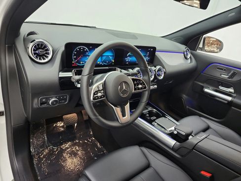 Used 2023 Mercedes-Benz GLA 250 image 9