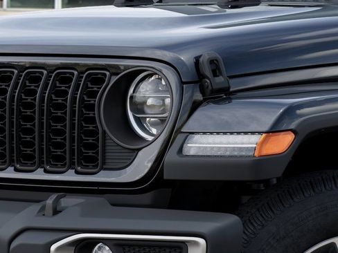 New 2026 Jeep Gladiator Sport AWD/4WD image 10