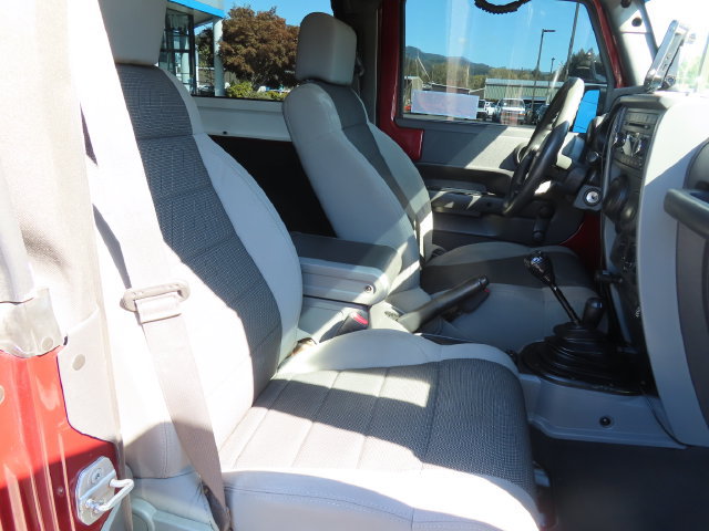 Used 2007 Jeep Wrangler X AWD/4WD image 32