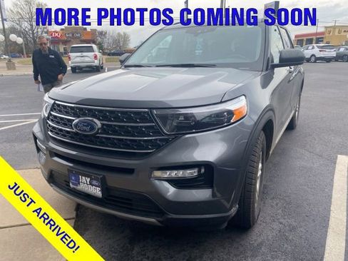 Certified 2023 Ford Explorer XLT w/ Equipment Group 202A image 3
