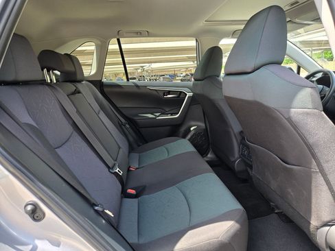 Used 2025 Toyota RAV4 XLE w/ Convenience Package image 25