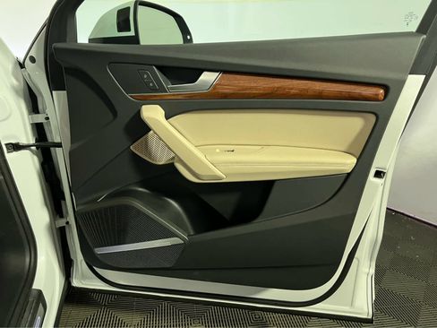 Used 2023 Audi Q5 2.0T Premium Plus w/ Premium Plus Package image 31