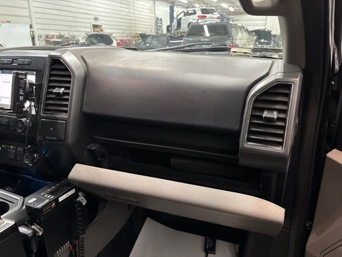 Used 2019 Ford F150 XLT AWD/4WD image 29