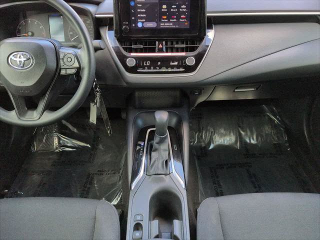 Certified 2025 Toyota Corolla LE FWD image 18