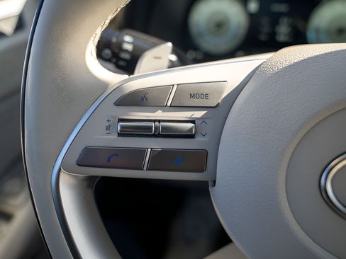 Certified 2024 Hyundai Palisade Calligraphy FWD image 25
