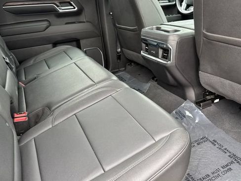 Used 2022 GMC Sierra 1500 SLT w/ SLT Premium Package AWD/4WD image 18