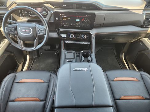 Used 2025 GMC Sierra 2500 AT4 AWD/4WD image 26