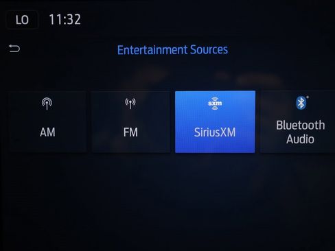 Used 2024 Ford F450 Limited w/ FX4 Off-Road Package image 25