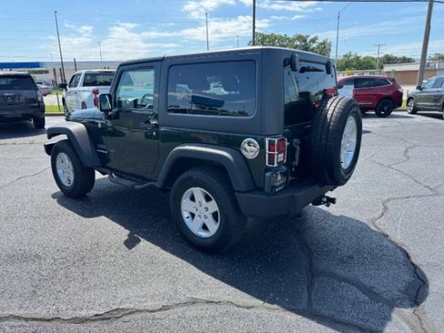 Used 2011 Jeep Wrangler Sport AWD/4WD image 4