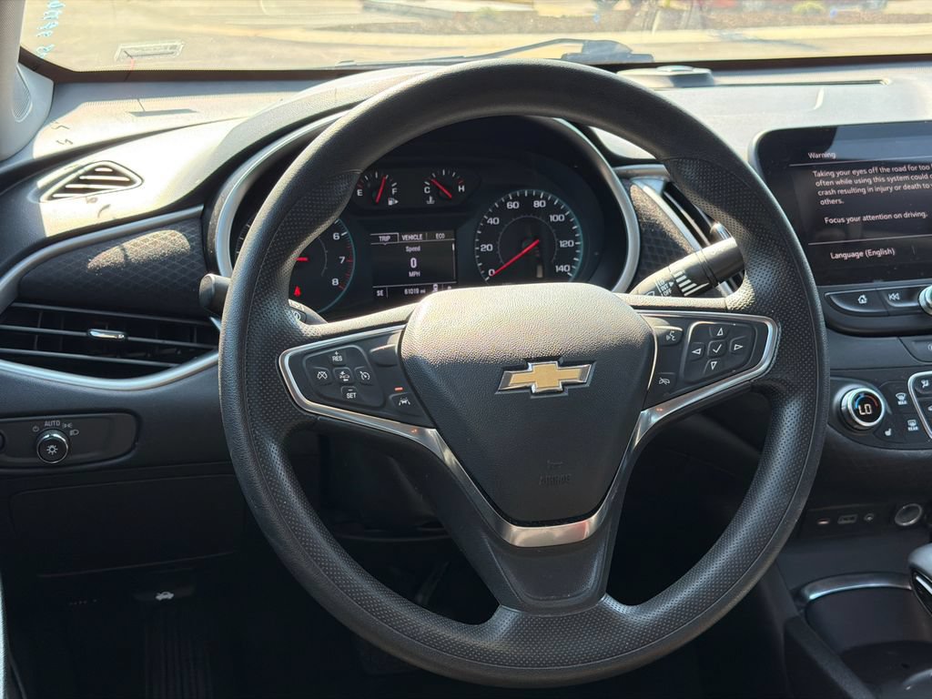 Used 2025 Chevrolet Malibu LT FWD image 19