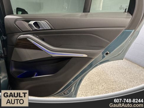 Certified 2024 BMW X5 xDrive40i w/ Premium Package image 19