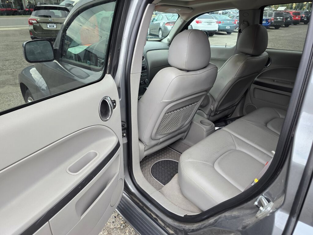 Used 2006 Chevrolet HHR LT w/ Preferred Equipment Group FWD image 15
