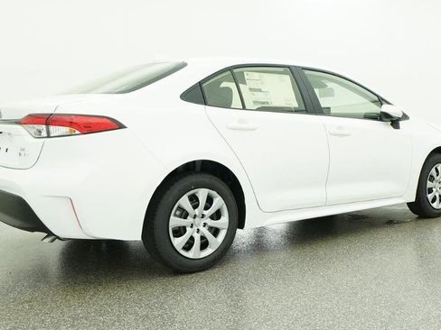 New 2026 Toyota Corolla LE FWD image 12