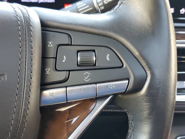 Certified 2023 Cadillac Escalade ESV Sport Platinum AWD/4WD image 23