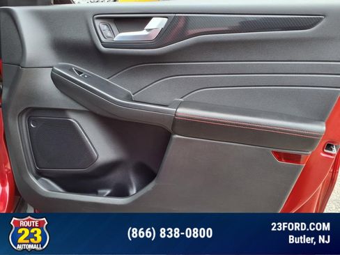 Certified 2024 Ford Escape ST-Line image 8