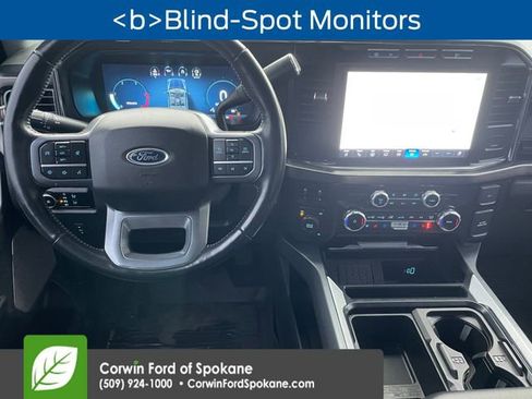 Used 2023 Ford F350 Lariat image 3