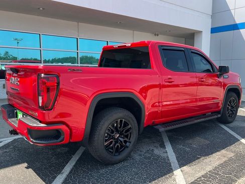 Used 2025 GMC Sierra 1500 Elevation w/ X31 Off-Road Package AWD/4WD image 4