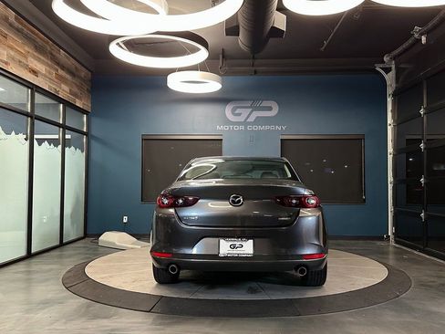 Used 2022 MAZDA MAZDA3 s image 4