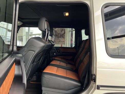 Used 2017 Mercedes-Benz G 63 AMG 4MATIC image 23