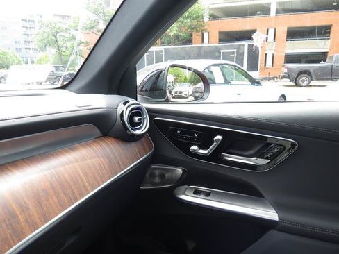 Used 2026 Mercedes-Benz GLC 350e 4MATIC image 15