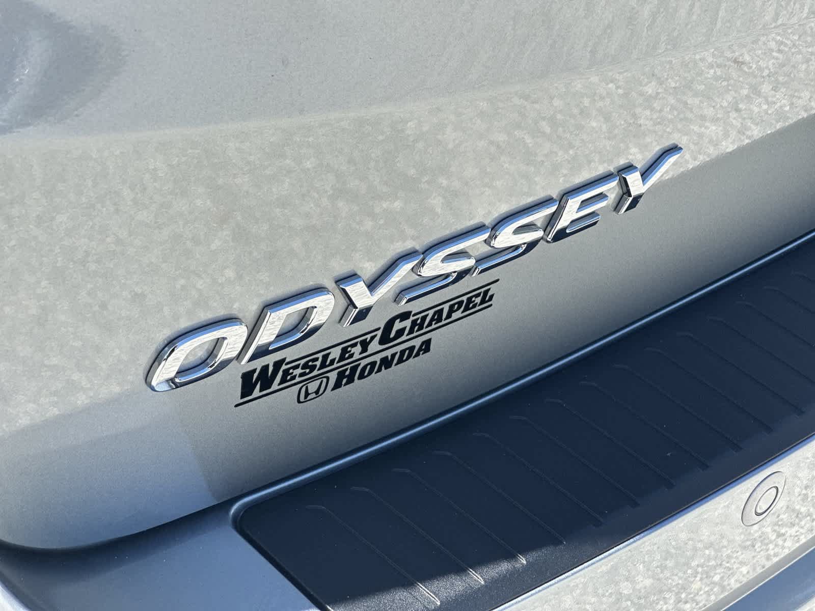 New 2026 Honda Odyssey Touring image 11
