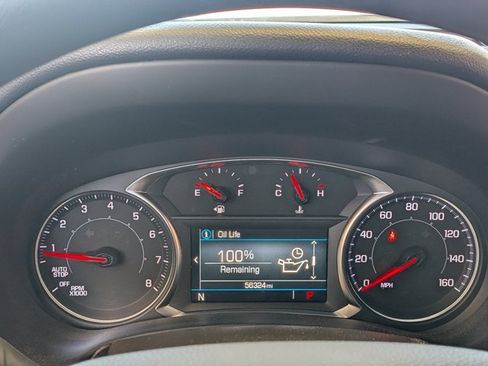 Used 2024 GMC Terrain SLE FWD image 10