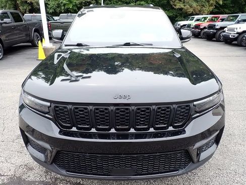 Certified 2023 Jeep Grand Cherokee Altitude AWD/4WD image 10