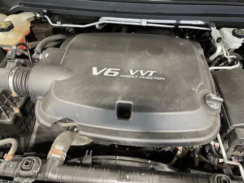 Used 2020 Chevrolet Colorado W/T w/ WT Convenience Package AWD/4WD image 34